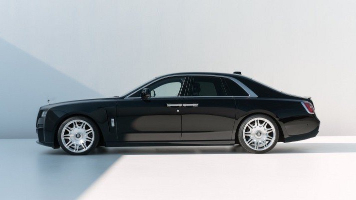 Photo of Novitec SIDE PANELS (SET) for the Rolls Royce Ghost Series II (2020+) - Image 2
